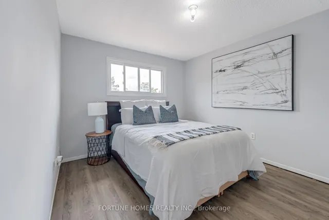 Additional image 21 of 59 Enmount Dr