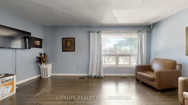Additional image 7 of 46 Ashton Cres Unit 46