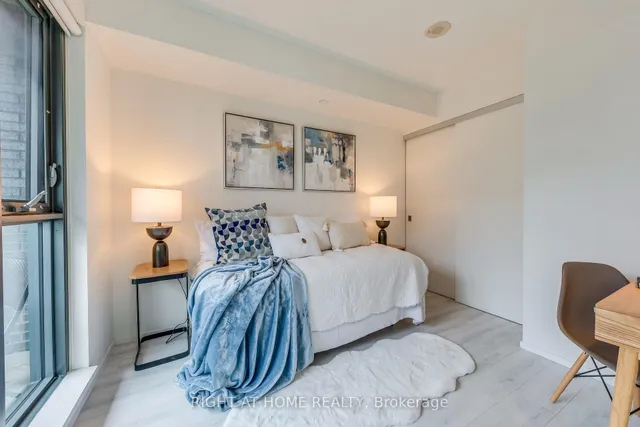 Additional image 22 of 159 Dundas St Unit 611