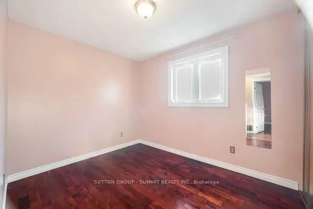 Additional image 32 of 354 Centre St