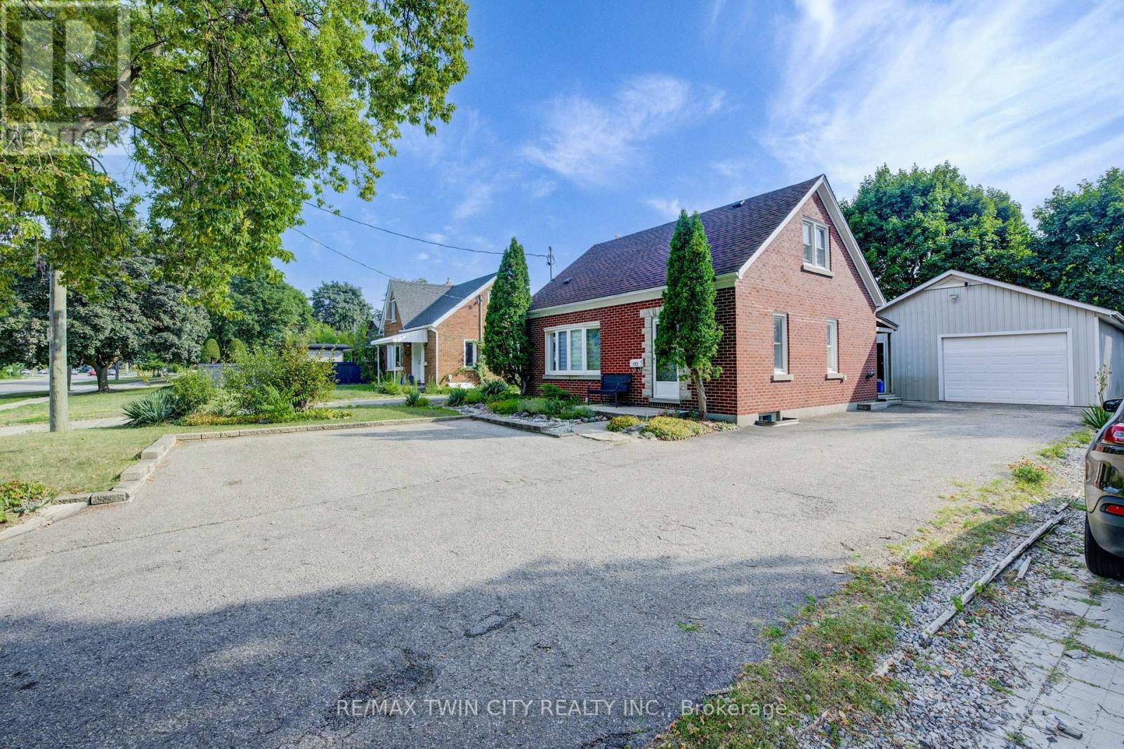 133 MARGARET AVENUE S|Waterloo, Ontario N2J2E2