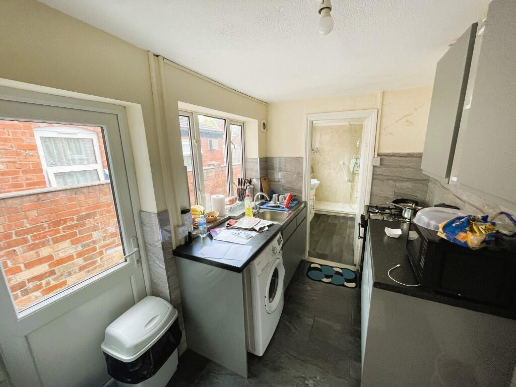 Additional image 5 of White Road, Smethwick, West Midlands, B67