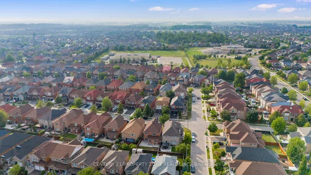 Additional image 30 of 35 Charger Lane