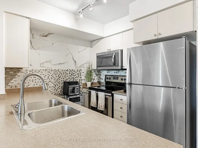 Additional image 7 of 1346 Danforth Rd Unit 411