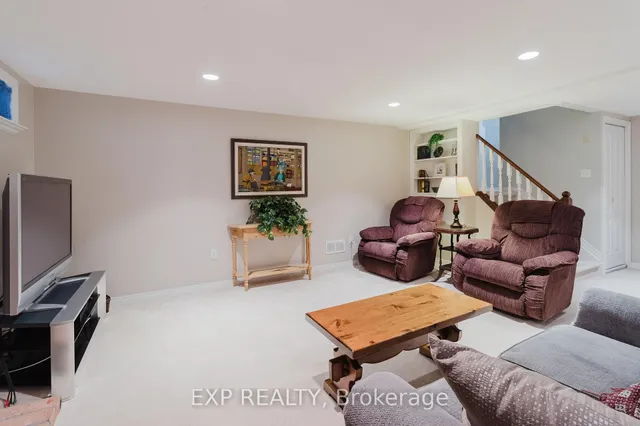 Additional image 33 of 8 Viva Crt