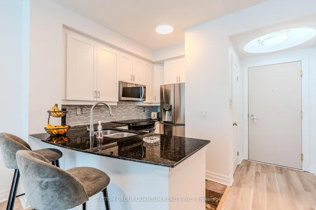 Additional image 2 of 2087 Lake Shore Blvd Unit 706