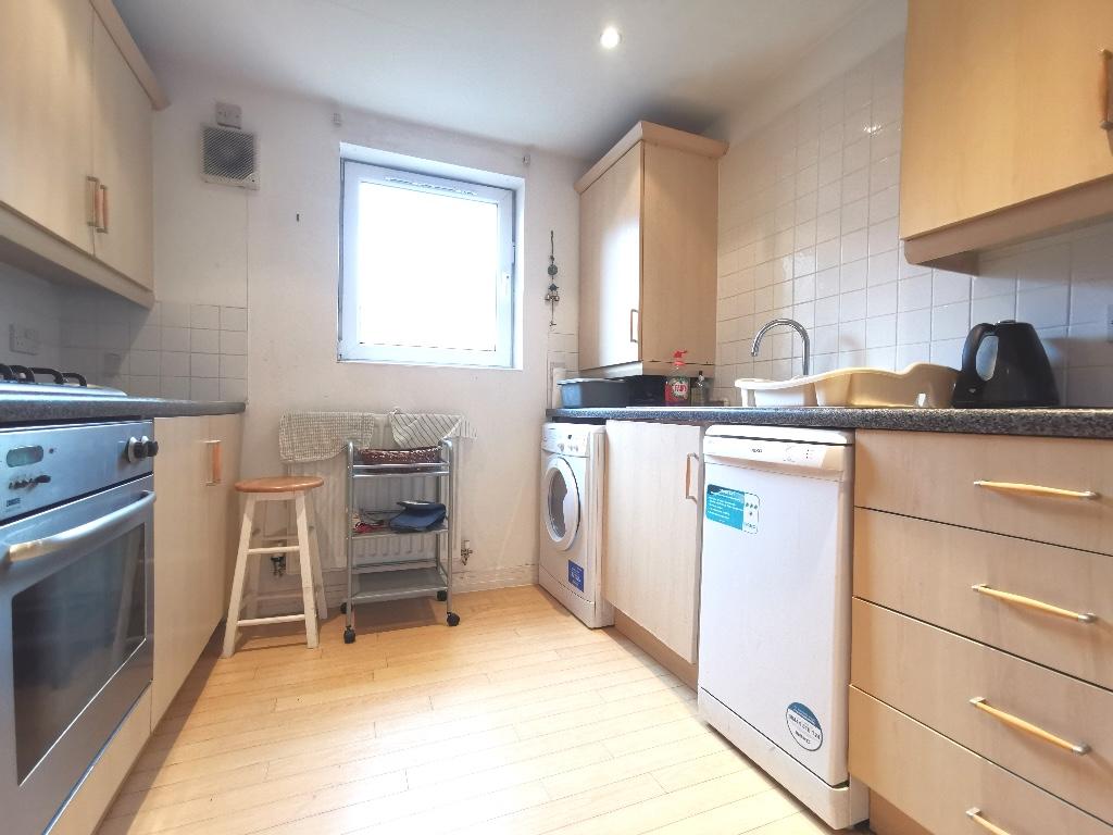 Additional image 4 of Carpathian Court, Birmingham, B18 6JP