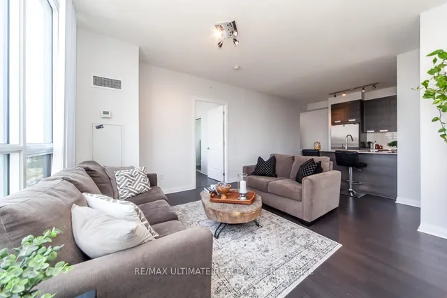 Additional image 7 of 5033 Four Springs Ave Unit 512