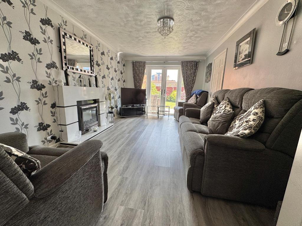 Additional image 4 of Sandwell Road North, West Bromwich, West Midlands, B71 4JB