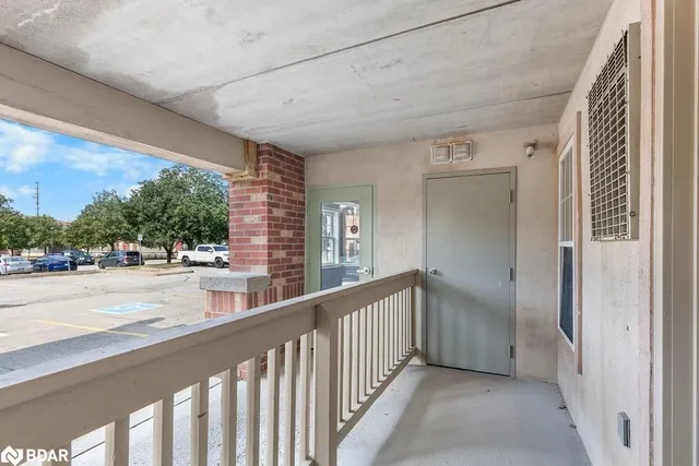 Additional image 26 of 4013 Kilmer Dr Unit 106