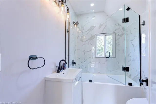 Additional image 25 of 49 Harmony Ave