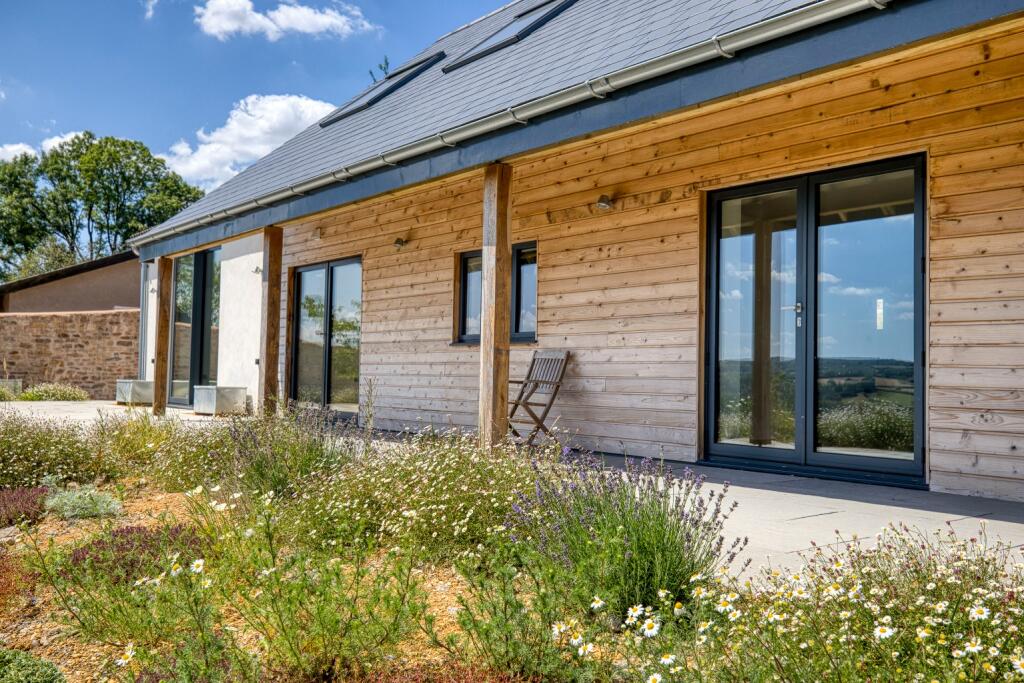 Additional image 32 of Near Oakhill