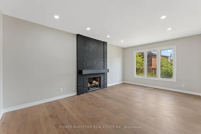 Additional image 10 of 3 Newbury Cres