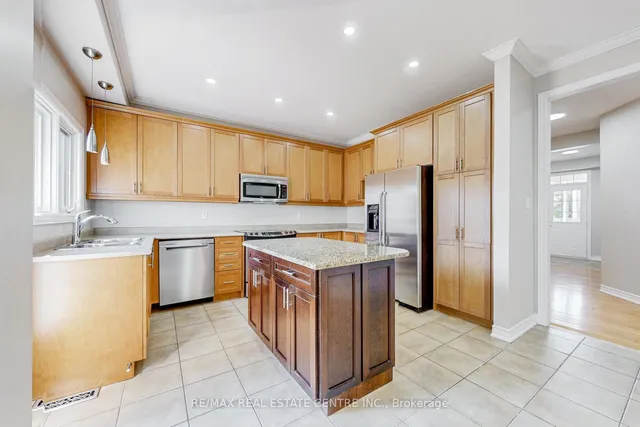 Additional image 10 of 495 Willmott Cres