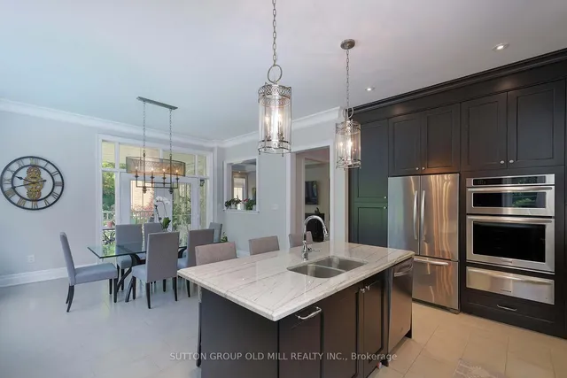 Additional image 8 of 14 Canis St