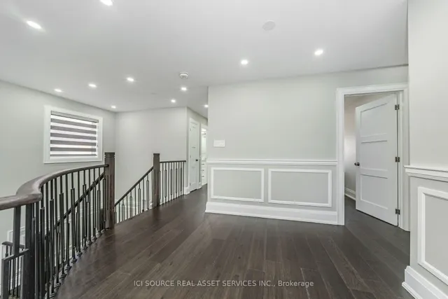 Additional image 23 of 12 Amethyst Circ