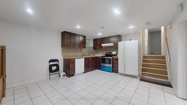 Additional image 29 of 16 Flavian Cres
