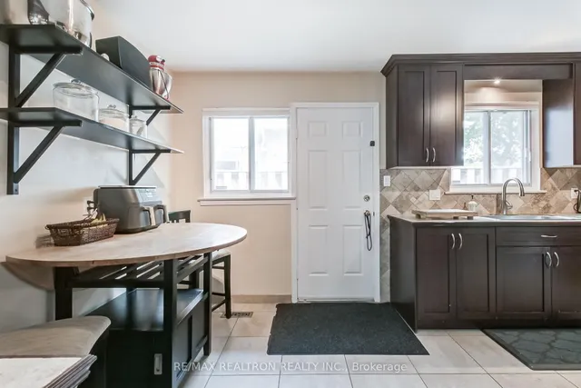 Additional image 17 of 2 Grovenest Dr