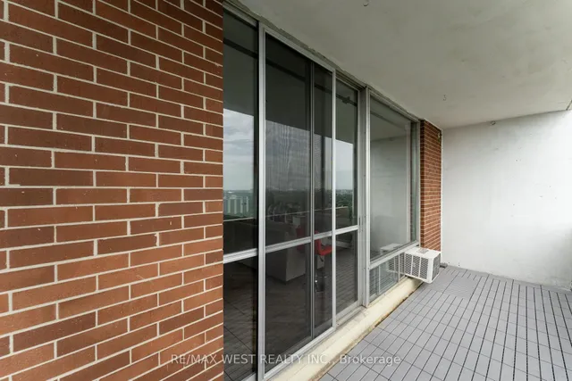 Additional image 13 of 5 Massey Sq Unit PH5