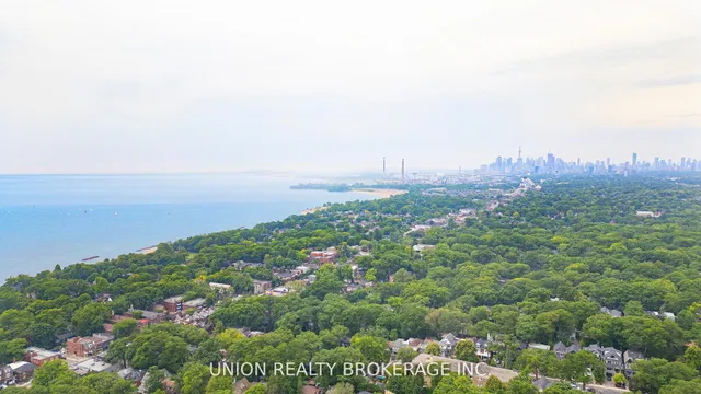 Additional image 45 of 32B Victoria Park Ave