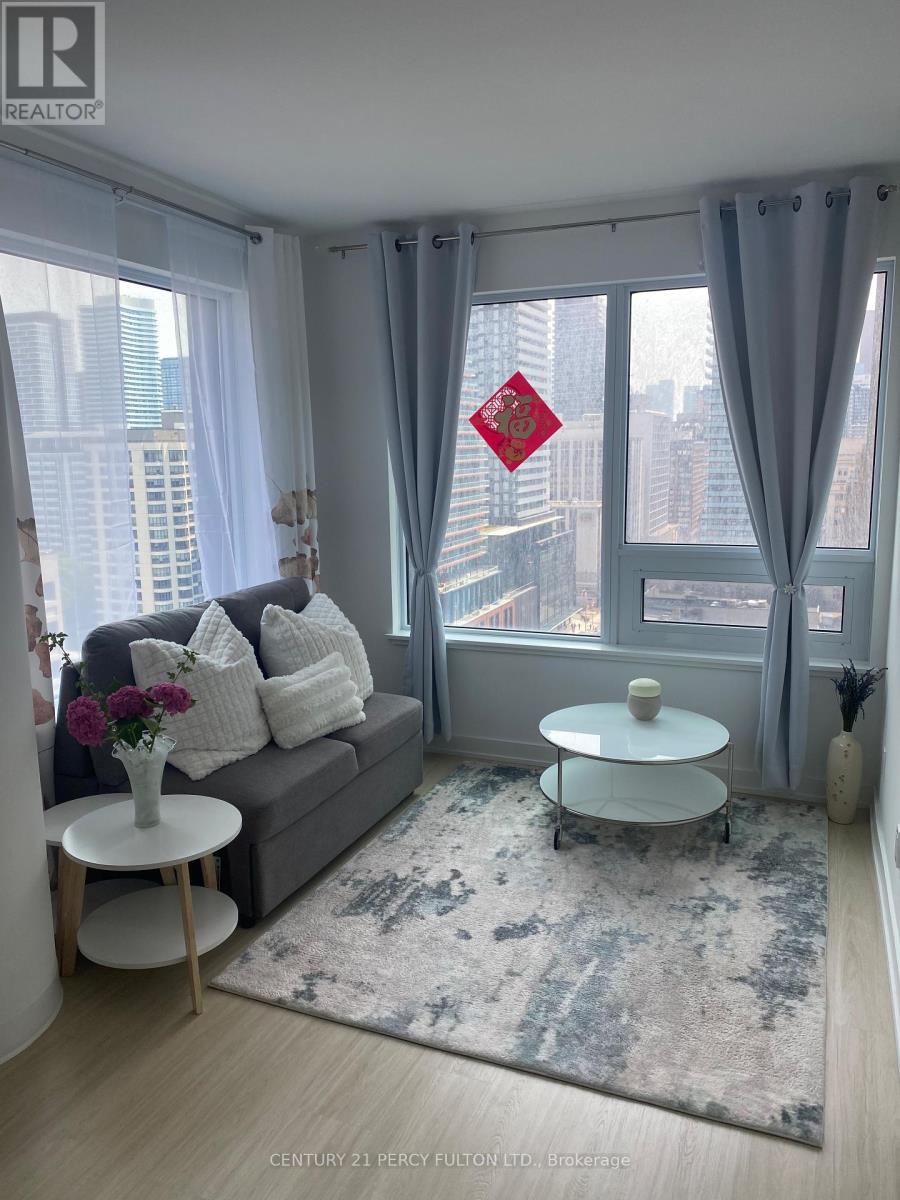 1712 - 8 WELLESLEY STREET W|Toronto (Bay Street Corridor), Ontario M4Y1E7