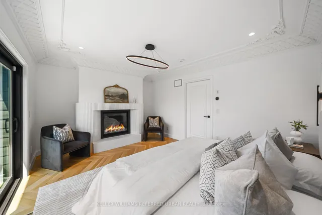 Additional image 36 of 72 Montrose Ave