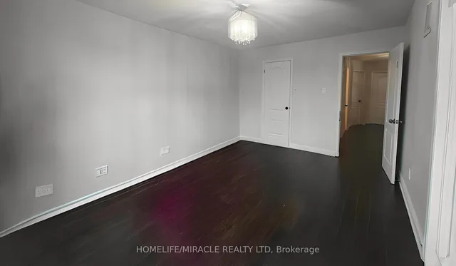 Additional image 40 of 6 September Pl