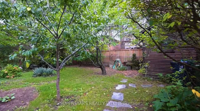 Additional image 33 of 51 Abitibi Ave