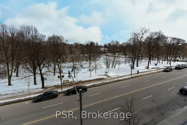 Additional image 35 of 3018 Yonge St Unit 311