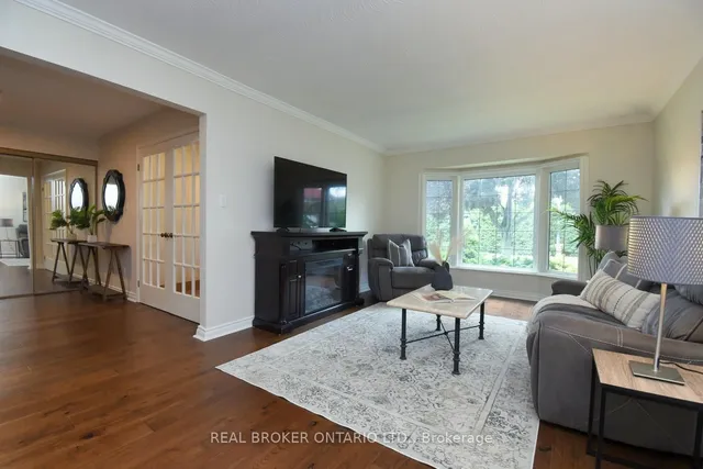 Additional image 15 of 64 Flamingo Dr