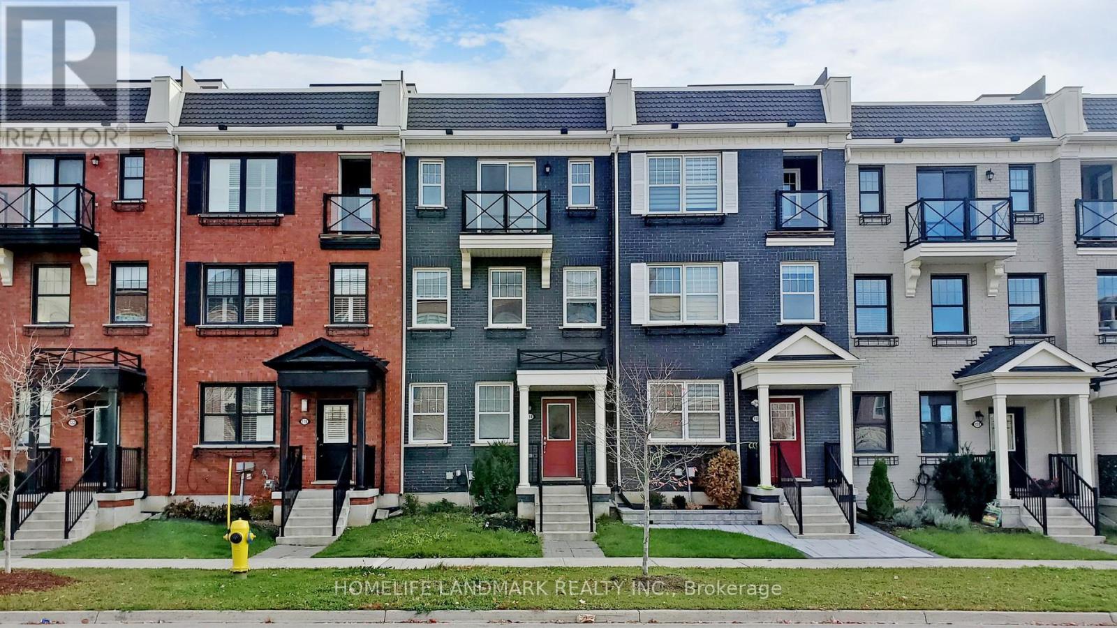 Property image for 114 BAKER HILL BOULEVARD|Whitchurch-Stouffville (Stouffville), Ontario L4A1Y4