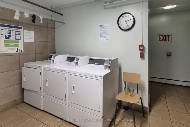 Additional image 40 of 101 Queen St Unit 406