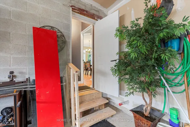 Additional image 38 of 3 Xavier Crt