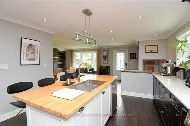 Additional image 4 of 1149 Stanley Dr