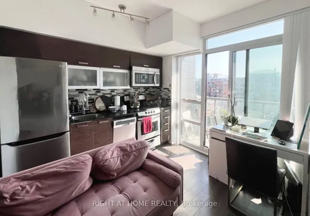 Additional image 8 of 68 Abell St Unit 846