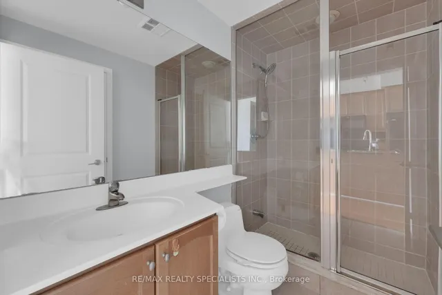 Additional image 21 of 80 Absolute Ave Unit 911