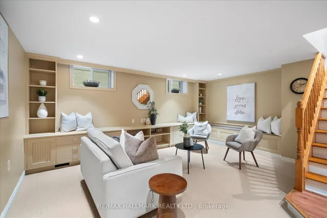 Additional image 32 of 34 Munro Park Ave