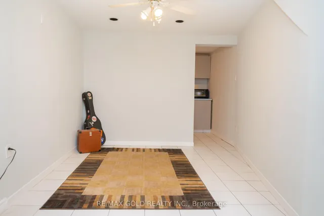 Additional image 35 of 16 Drury Cres