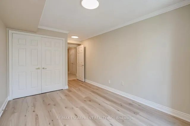 Additional image 22 of 442 Maple Ave Unit 408