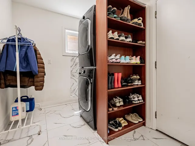 Additional image 10 of 4631 Dunedin Cres