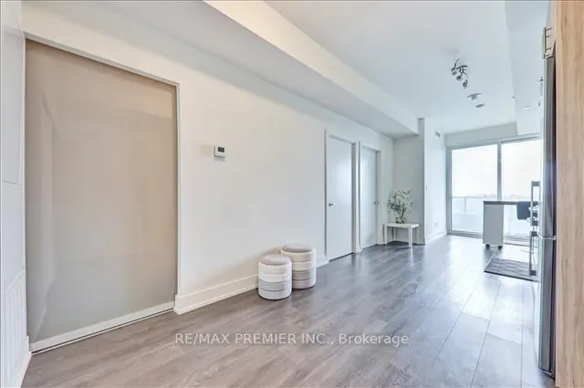 Additional image 14 of 180 Fairview Mall Dr Unit 608