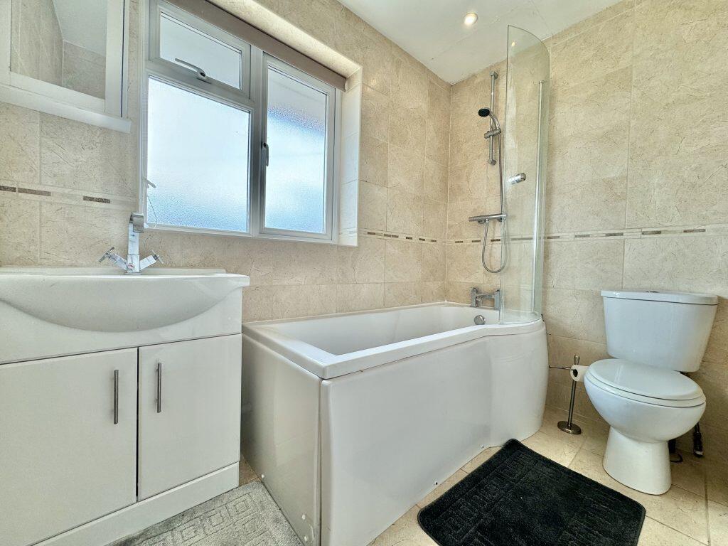 Additional image 12 of Glenthorne Avenue, Yeovil, Somerset, BA21