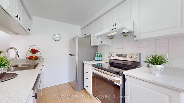 Additional image 16 of 29 Rosebank Dr Unit 601