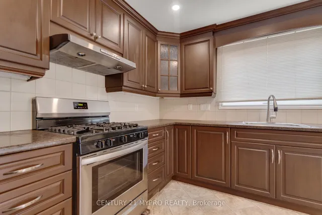Additional image 17 of 1294 Forest Hill