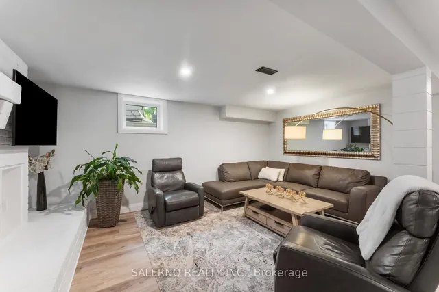 Additional image 32 of 54 East Crest