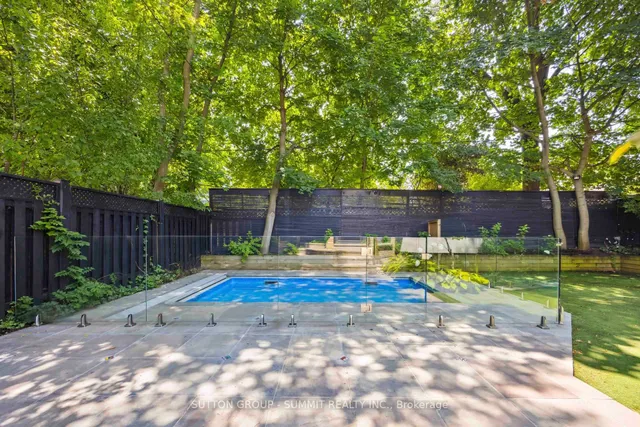 Additional image 50 of 127 Munro Blvd