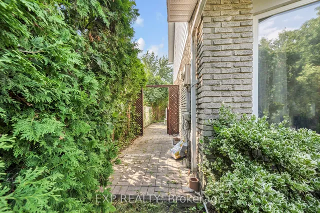 Additional image 37 of 3 Jerome Cres