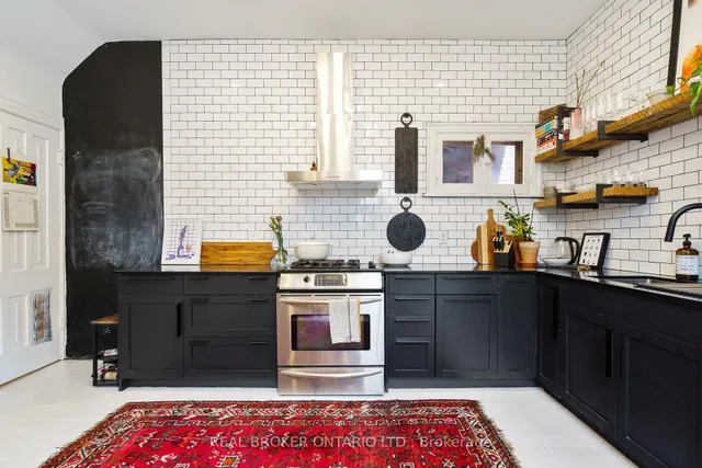 Additional image 12 of 164 Catharine St