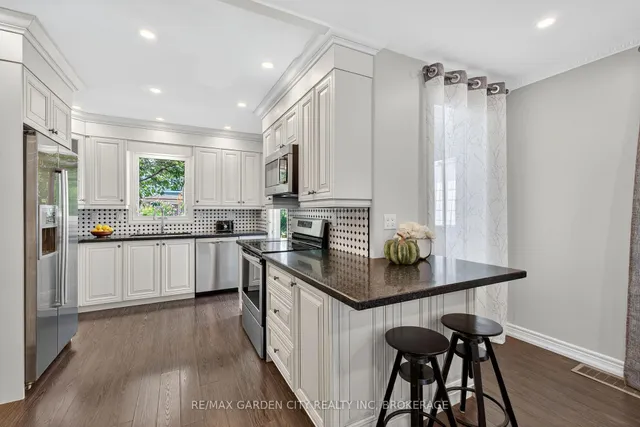 Additional image 11 of 133 Connaught Ave