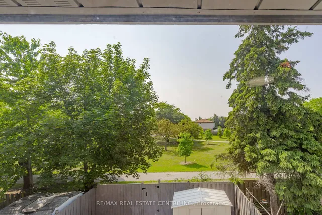 Additional image 26 of 29 Geraldine Crt